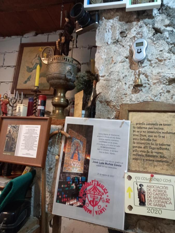 El Bordon De La Casa Batallon Sarria Kültér fotó
