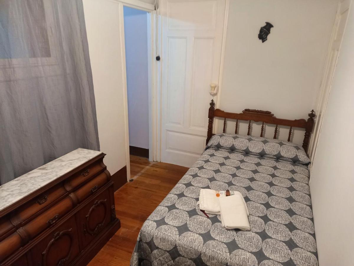 El Bordon De La Casa Batallon Sarria Kültér fotó