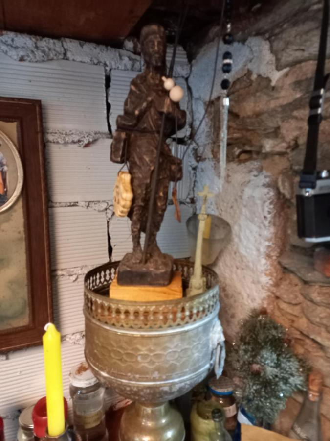 El Bordon De La Casa Batallon Sarria Kültér fotó