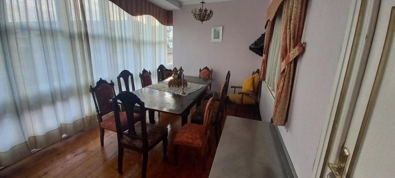 El Bordon De La Casa Batallon Sarria Kültér fotó